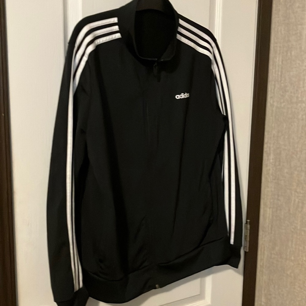 Women’s Adidas lightweight lined jacket
